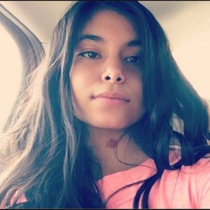 Meet your Posher, Janely